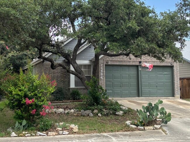 Photo - 16706 Cedar Tree Way Casa