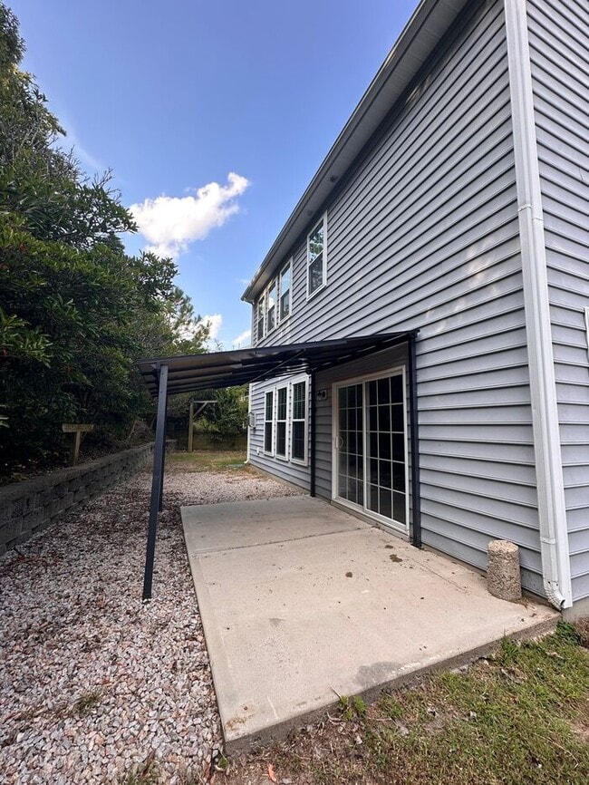 Photo - 4 bedroom 2.5 Bath