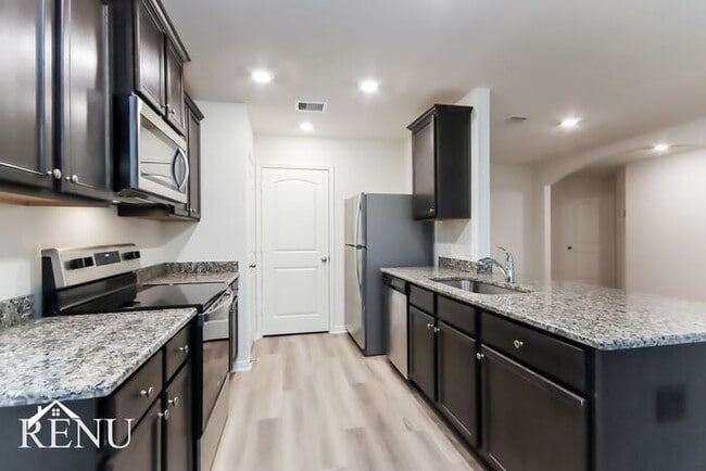 Photo - 10474 Sweetwater Creek Dr