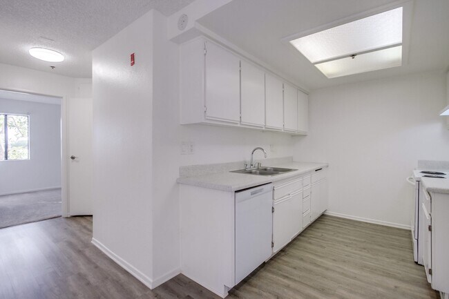 Casa Pacifica Senior Apartment Homes