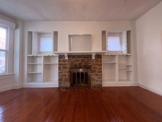 Photo - 1st Floor, 1-2 Bedroom Apartment with Yard in York City SD