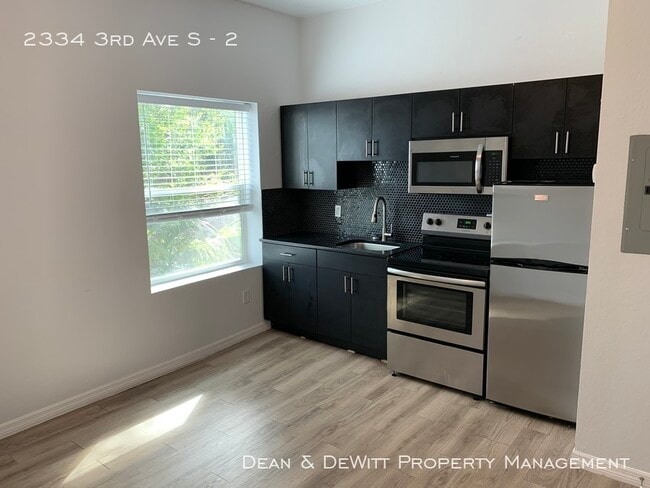 Photo - 2334 3rd Ave S Unit 2