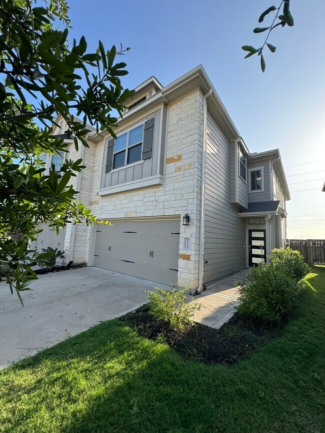 Photo - 5218 Pr Ter Ln