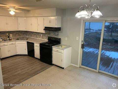 Building Photo - 109 Lexington Blvd Rental