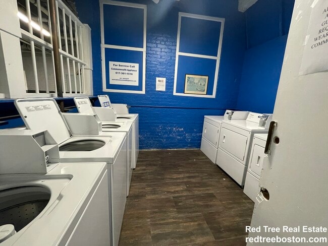 Photo - 25 Park Dr Unit 5