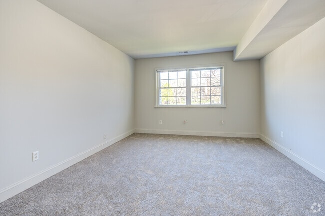 2nd Floor 2 BR