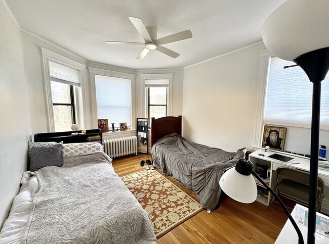 Building Photo - 50 Charlesgate E Unit 197 Rental