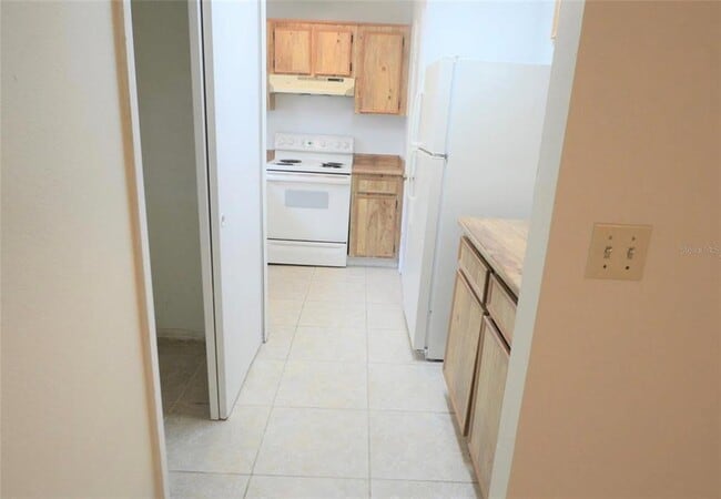 Photo - 4240 Pershing Pointe Pl Unidad 2