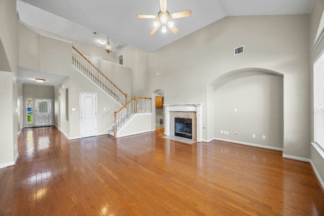 Photo - 4216 Meadow Vista Ln