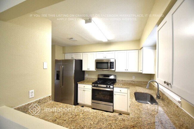 Photo - 9 N Aurora Dr