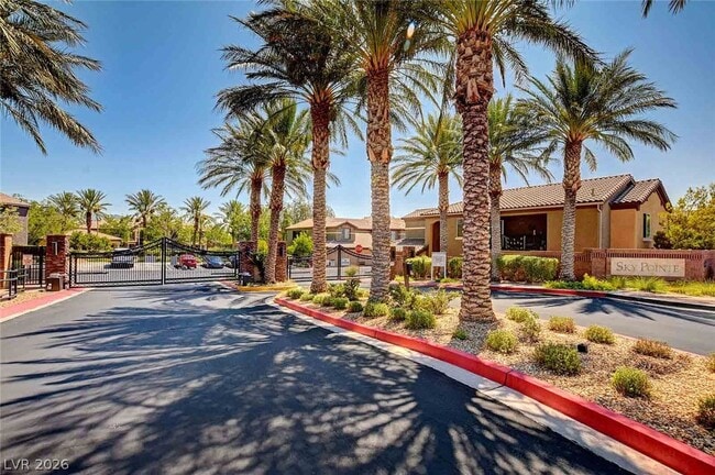 Photo - 6868 Sky Pointe Dr Unit 1038