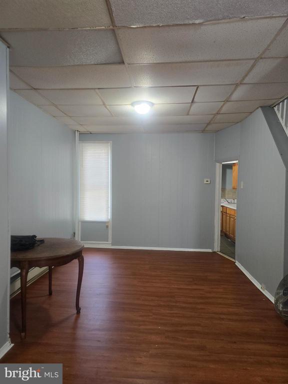 Photo - 556 N Wanamaker St