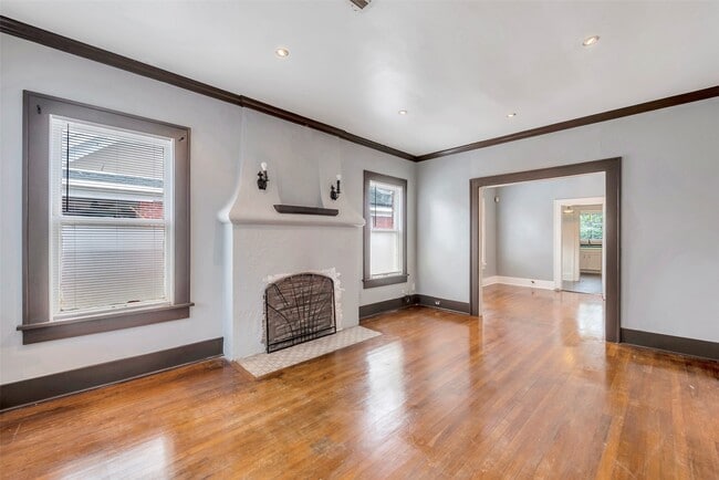 Photo - 2511 Barbee St