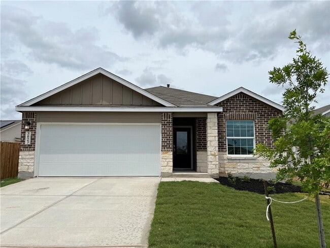 Building Photo - 3023 Shore Lark Rental