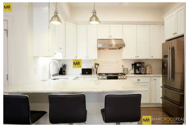 Photo - 18 Chelsea St Unit 1