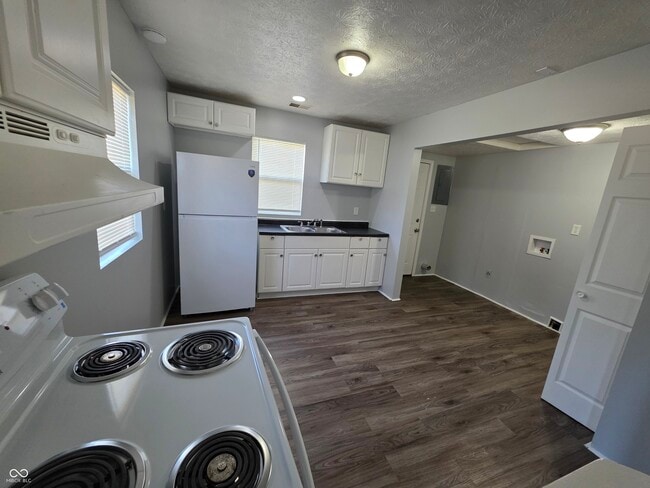 Photo - 2212 Norden Ct