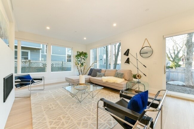 Photo - 123 Walden St Unit 123