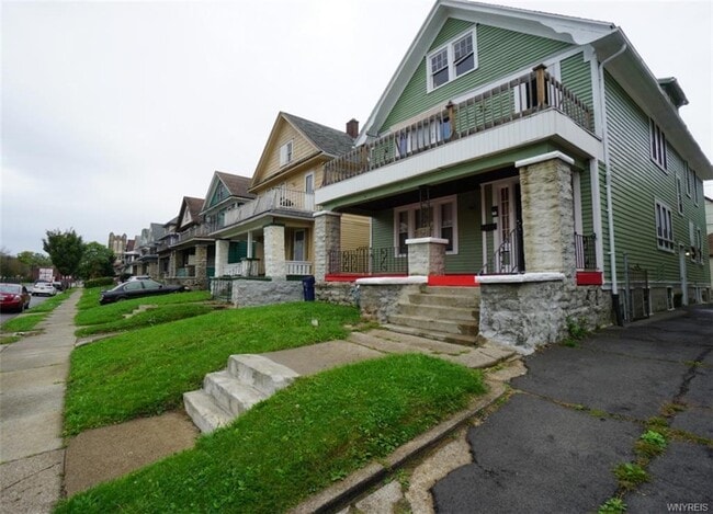 vista de la calle - 366 E Ferry St Unidad UPR