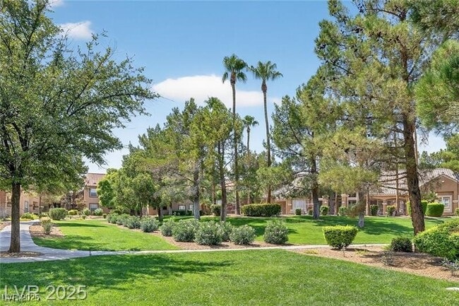 Photo - 1150 N Buffalo Dr Unit 1079