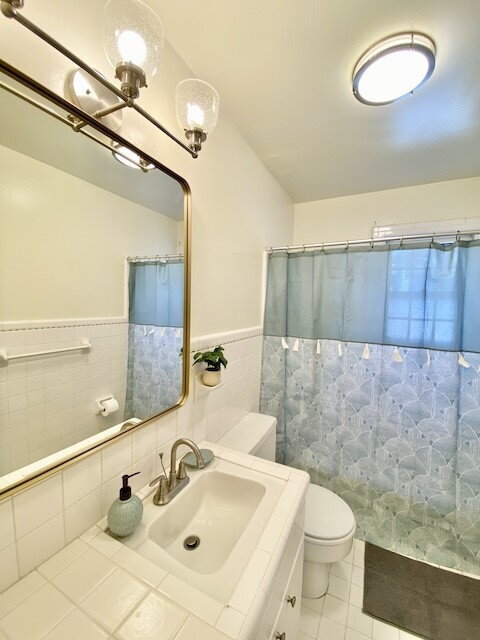 Photo - Newly updated large 1000 sq ft 1 bedroom, 1 bathroom apartment in the heart of Cherokee Triangle Unit 1