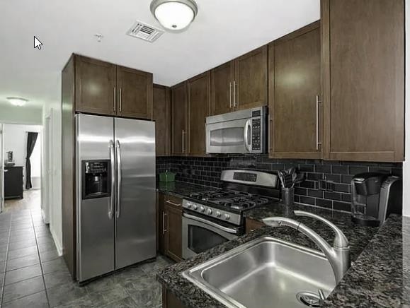 Photo - 80 Madison St Unit 2
