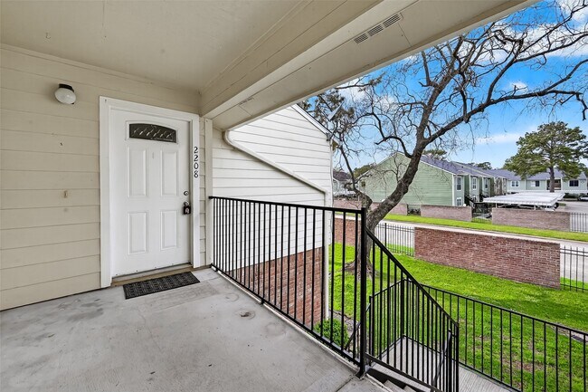 14555 Wunderlich Dr Unidad 2208