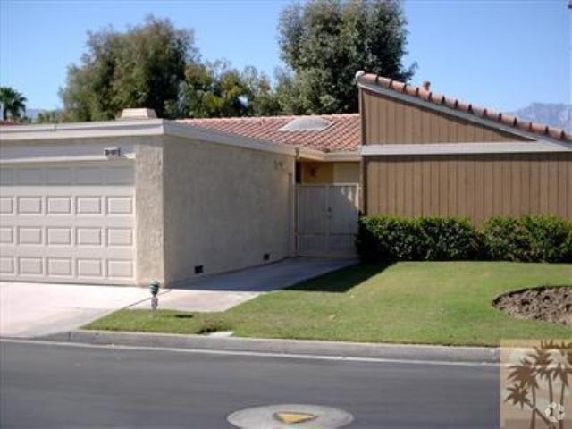 Building Photo - 39689 Burton Dr Unit Burton Rental