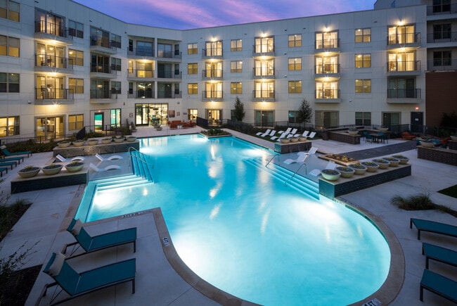 Building Photo - Madera at Leftbank