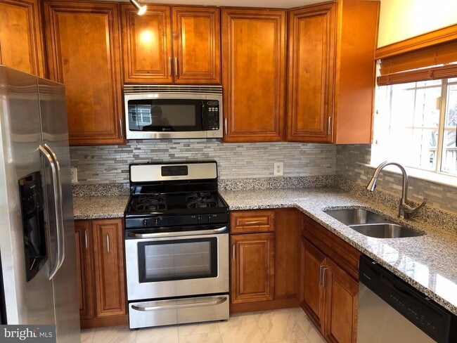 Photo - 14210 Autumn Cir