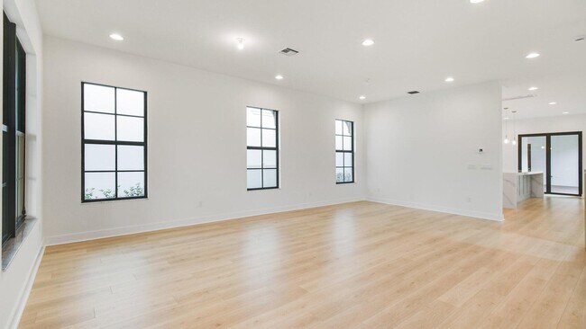Photo - 13136 Alton Rd