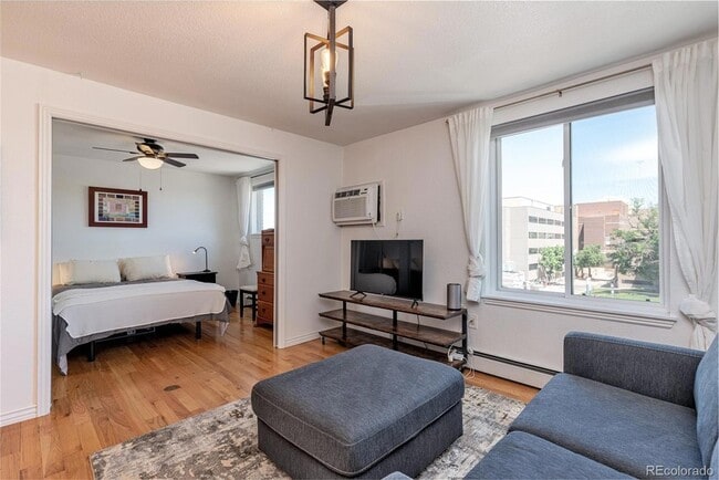 Photo - 1833 N Williams St Unit 504