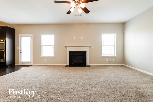 Photo - 285 Madison Grace Ave