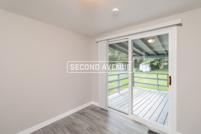 Photo - 564 Carnival Dr