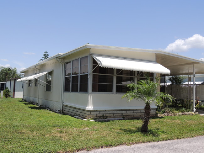 MUST BE 55 OR OLDER TO RENT IN THIS PARK - 7331 Malaga Ave Rental