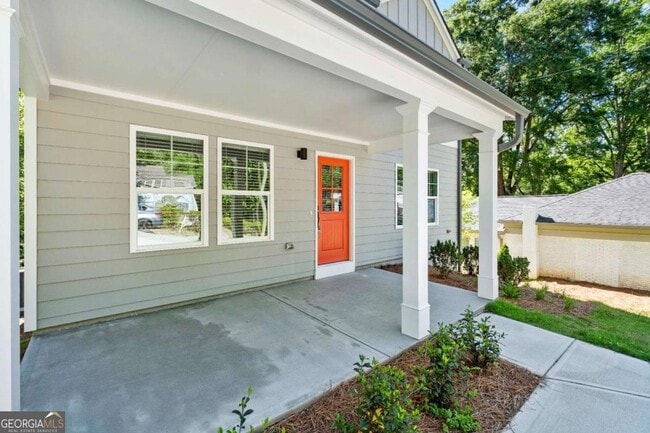 Photo - 1139 Lookout Ave NW