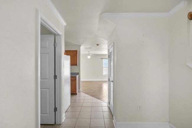 Photo - 506 Wingspan Way