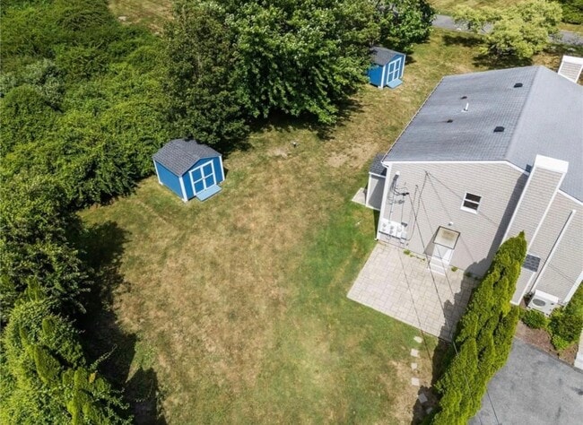 Photo - 476 Green End Ave Unidad A