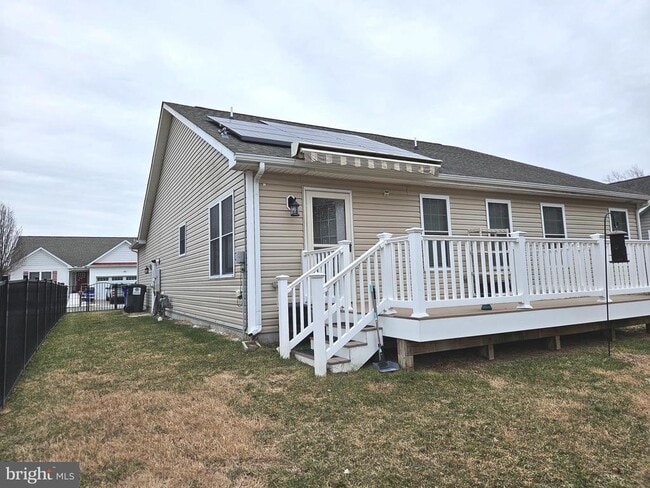 Photo - 5 Harcourt Dr