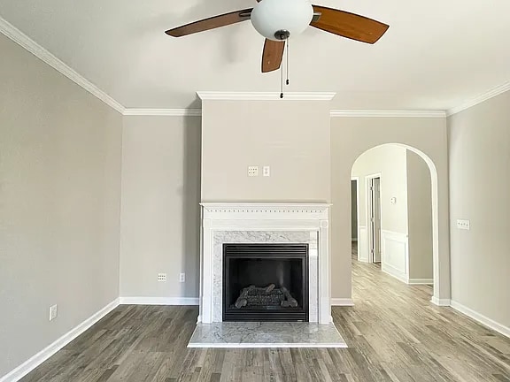 Photo - 411 Plank Bridge Way