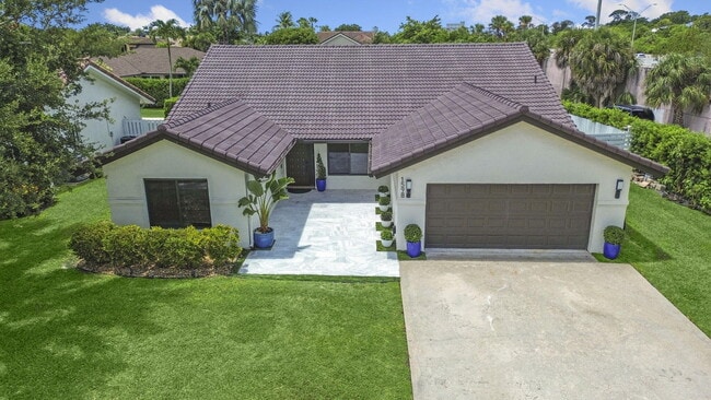 Building Photo - 1598 SW 19th St Rental
