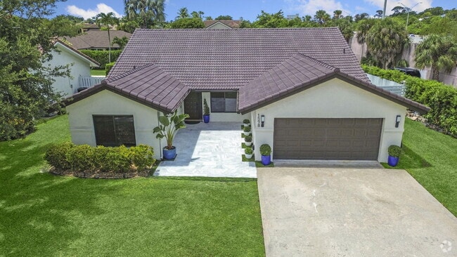Building Photo - 1598 SW 19th St Rental