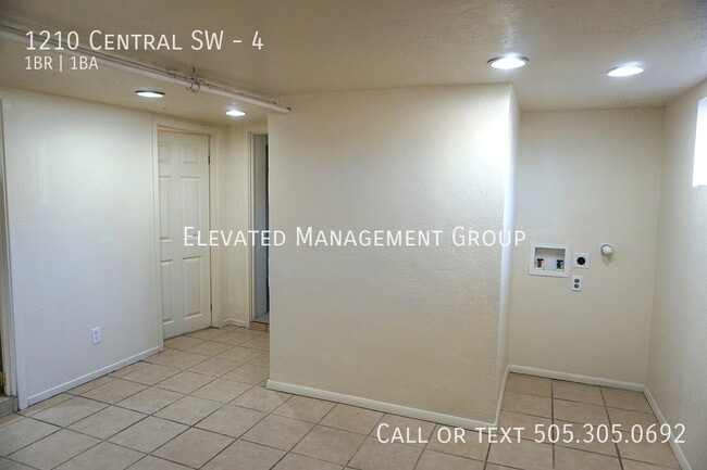 Photo - 1210 Central Ave SW Unit 4