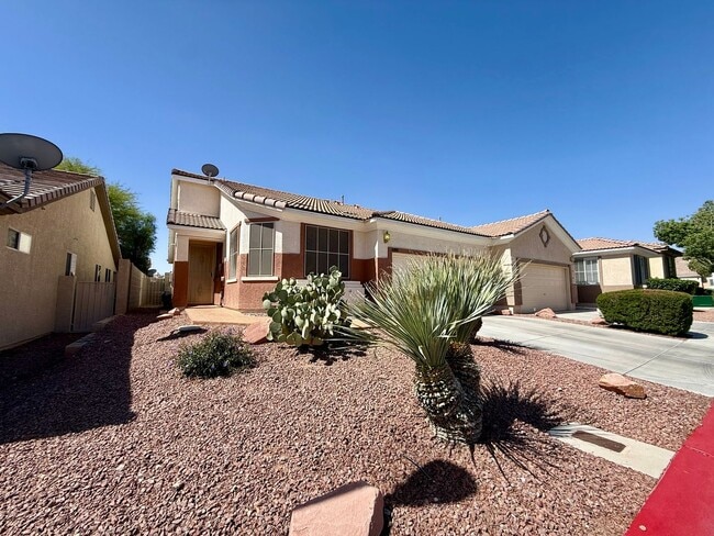 Photo - Charming Single-Story Townhome in Gated Southwest Community