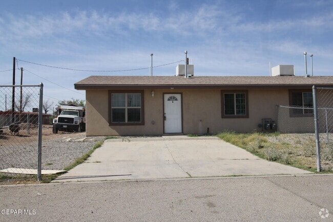 Building Photo - 9145 Begonia Pl Rental