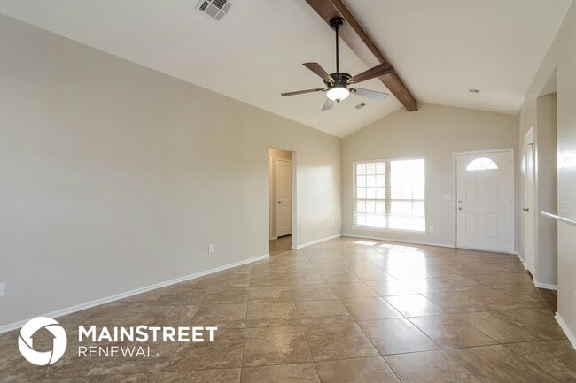 Photo - 817 SW 8th St