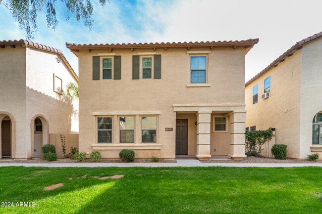 Building Photo - 3464 S Bluejay Dr