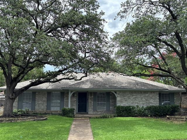 Building Photo - 7405 Alto Caro Dr