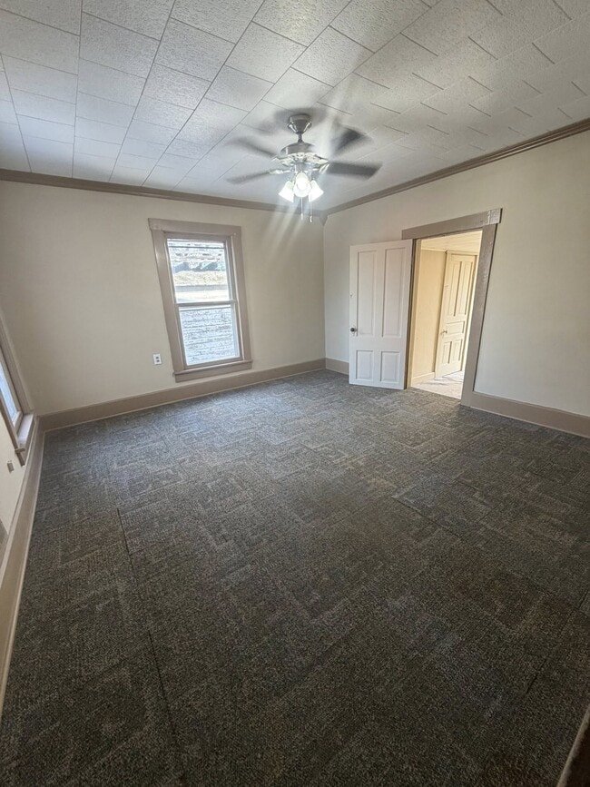 Photo - 414 Thurman St