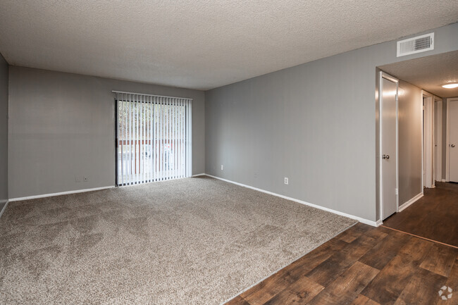 Interior Photo - Rolling Hills - All Utilities Included Rental