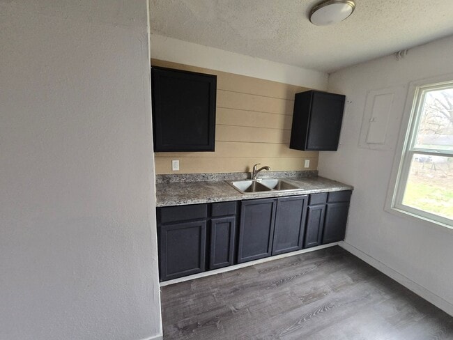 Photo - 2 bed 1 bath house